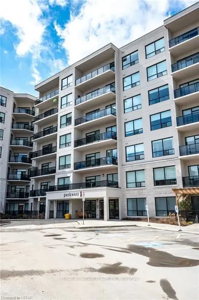 1200 COMMISSIONERS Road W 204, London South, ON N6K 1C7