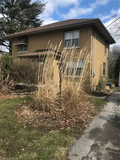 575 SANATORIUM Road, London North, ON N6H 3W6