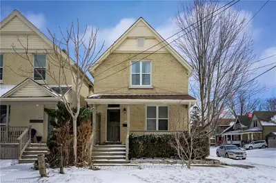 484 ENGLISH Street, London East, ON N5W 3T8