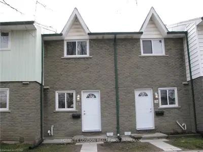 81 TOULON Crescent, London East, ON N5V 1J4