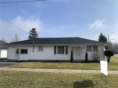 251 ELIZABETH Street, Southwest Middlesex, ON N0L 1M0