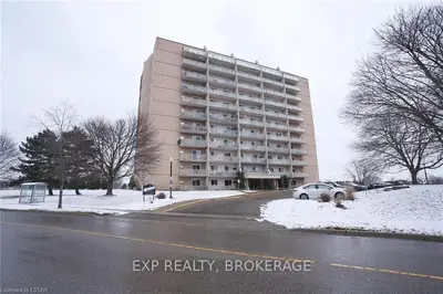 583 MORNINGTON Avenue 407, London East, ON N5Y 3E9