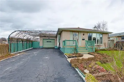 20 FITZROY Place, London South, ON N6E 1J1