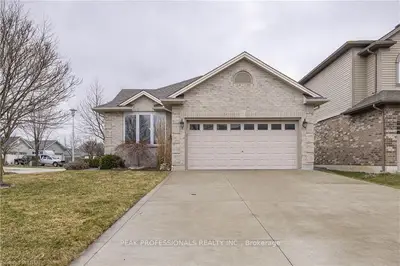 1370 ROSENBERG Road, London North, ON N5X 4R7