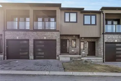 835 SARNIA Road, London North, ON N6H 0K3