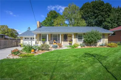 478 AVERILL Crescent, London South, ON N6C 2S1