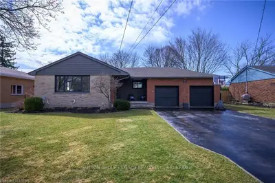 45 DENNIS Avenue, London South, ON N6P 1B9