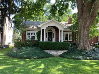 950 COLBORNE Street, London East, ON N6A 4A6