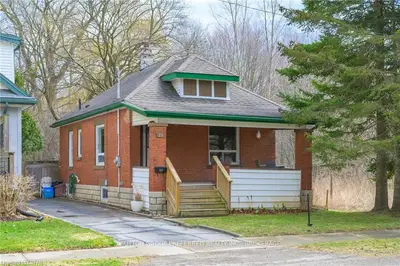 10 BROOKDALE Avenue, London South, ON N6J 2W4