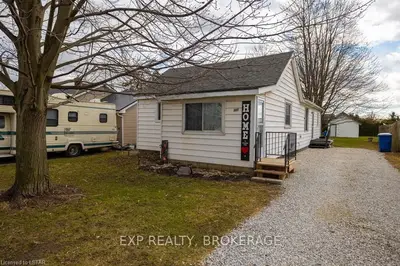995 NORTH Street, Chatham-Kent, ON N0P 1M0