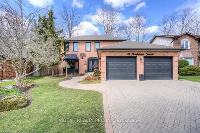 42 MOUNTAINVIEW Crescent, London South, ON N6J 4M6