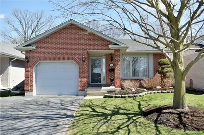 165 Bournemouth Drive, London East, ON N5V 4S8