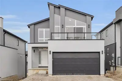 1820 CANVAS Way 74, London North, ON N5X 0N5