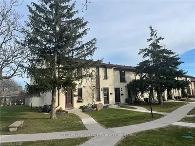 243 MILLBANK Drive, London South, ON N6C 4V9