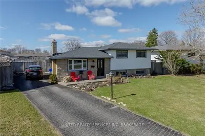 47 CAYUGA Court, London East, ON N5V 2W9