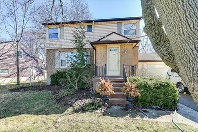 114 OAKSIDE Street, London East, ON N5Y 1E7
