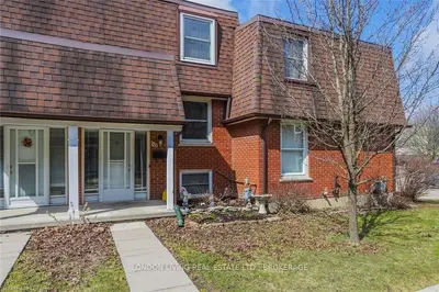 120 GARDENWOOD Drive, London South, ON N6J 3Z9
