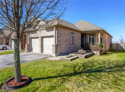 2111 WICKERSON Road, London South, ON N6K 5C4
