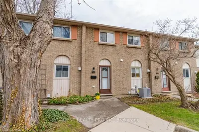 166 SOUTHDALE Road W 39, London South, ON N6J 2J1