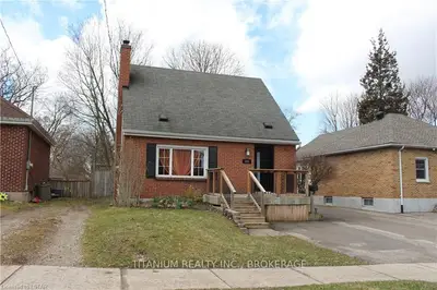 165 OAKLAND Avenue, London East, ON N5W 4H7