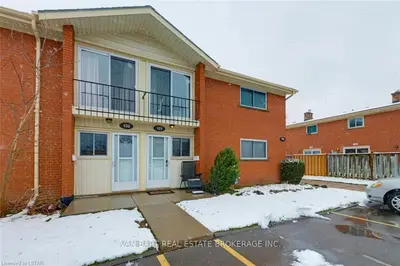 1090 KIPPS Lane 151, London East, ON N5Y 1V4