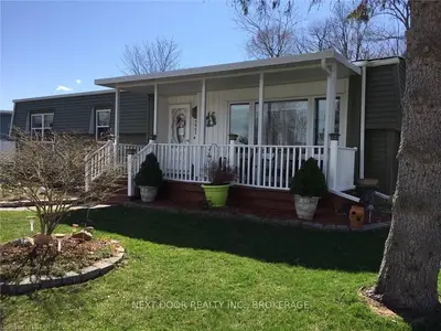 331 WYLDWOOD Lane, South Huron, ON N0M 1T0