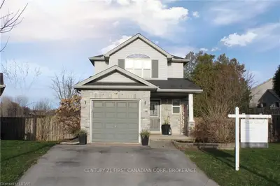 520 SPRUCEWOOD Drive, London North, ON N5X 4J5