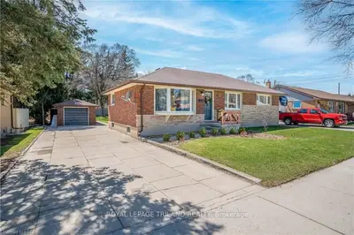 312 BEATTIE Street, Strathroy-Caradoc, ON N7G 2X4