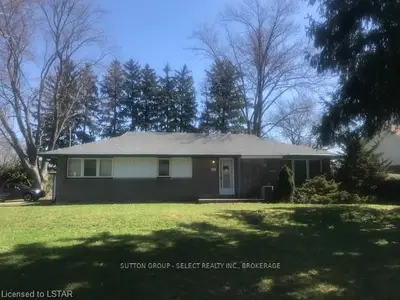 451 Coombs Avenue, London North, ON N8G 1J6