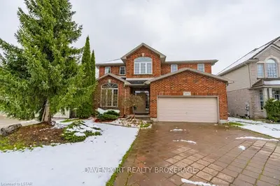 401 KINGBIRD Court, London North, ON N5X 4H6