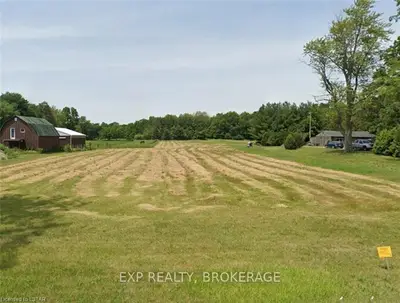 30054 West Bothwell Road, Chatham-kent, On N0p 1c0