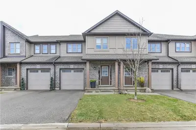 175 Ingersoll Street 37, Ingersoll, On N5c 3j7