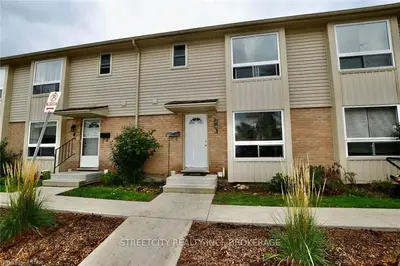 626 WHARNCLIFFE Road 3, London South, ON N6J 2N4