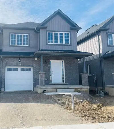 287 KENNINGTON Way, London South, ON N6L 0H4