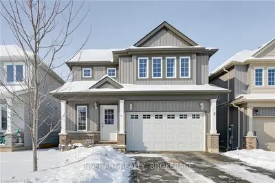 51 ABBOTT Street, Strathroy-Caradoc, ON N7G 0B7