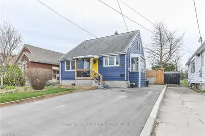 97 LINCOLN Place, London South, ON N6C 2C3