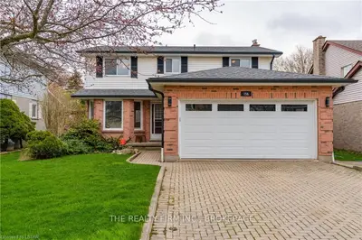 156 BEXHILL Close, London South, ON N6E 3B1