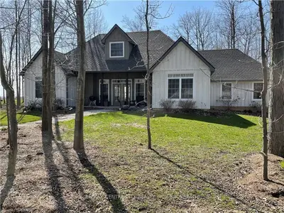 4919 NEWBIGGEN Drive, Southwest Middlesex, ON N0L 1A0