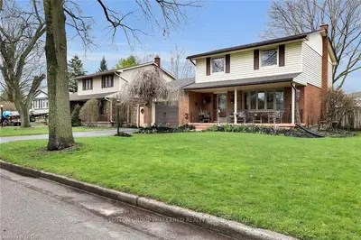 146 ST CLAIR Crescent, London South, ON N6J 3V2