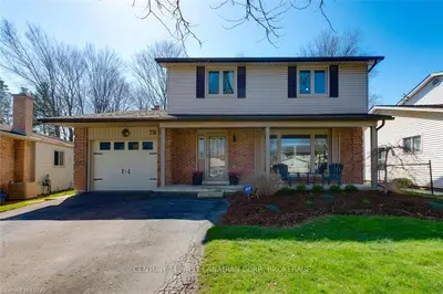 79 EDGEHILL Crescent, London North, ON N6G 2T5