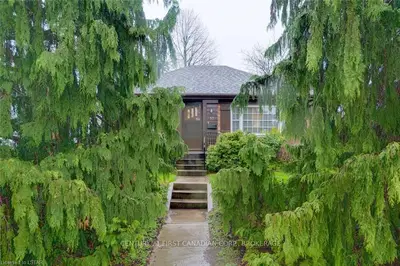 57 ALEXANDRA Street, London South, ON N6C 2B1