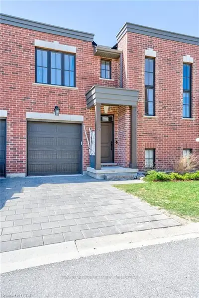 555 SUNNINGDALE Road E 34, London North, ON N5X 0M4