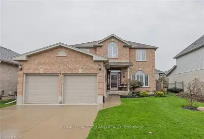 1008 GABOR Street, London South, ON N6K 4V5