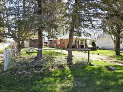 10 Chatham Street, Bayham, On N0j 1t0