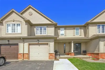 1590 EVANS Boulevard, London South, ON N6M 0A9