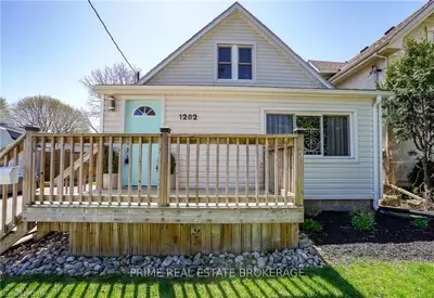 1282 SPRINGBANK Avenue, London South, ON N6K 1Z8