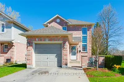 10 Chalkstone Drive 33, London South, ON N6E 3Z9