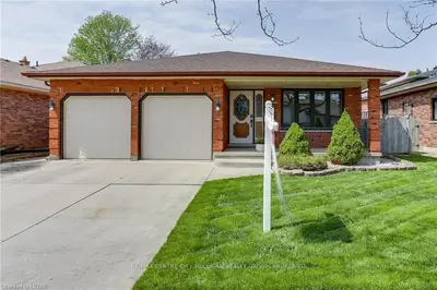 80 GOLFDALE Crescent, London South, ON N6C 5P4