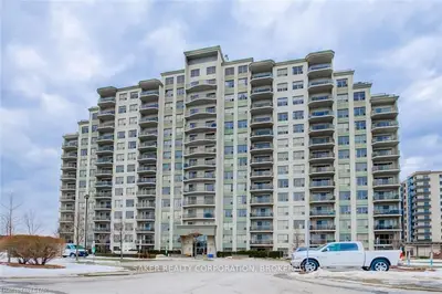 1030 Coronation Drive 310, London North, ON N6G 0G5