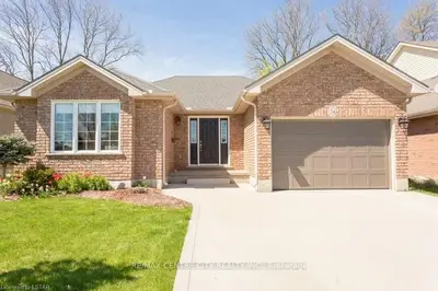 54 Beech Boulevard, Tillsonburg, On N4g 5r8